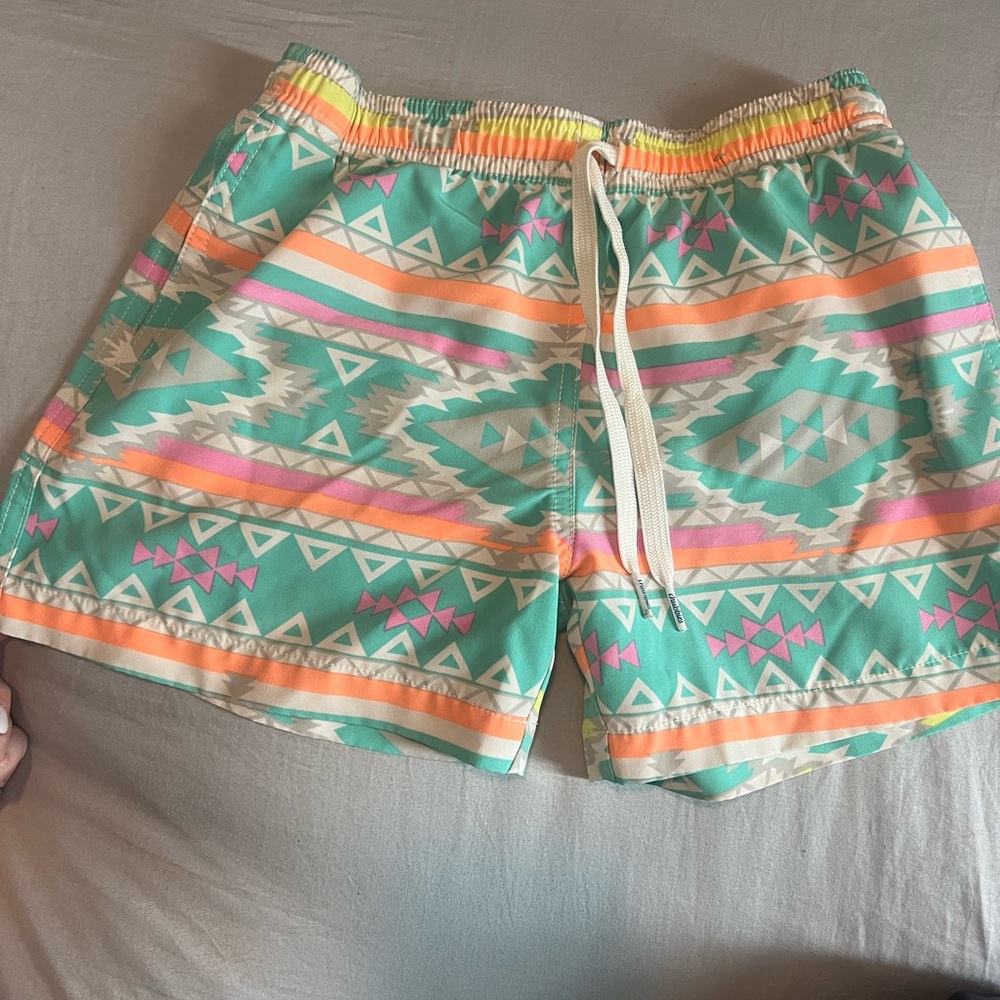 Chubbies kid size small, Aztec print